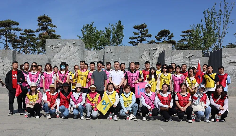 青春激昂 共創(chuàng)輝煌——滄州園博園團建活動