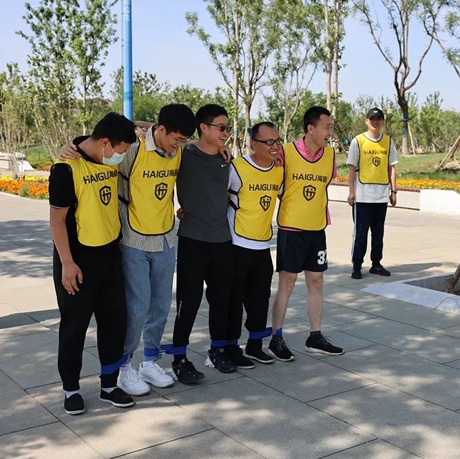 青春激昂 共創(chuàng)輝煌——滄州園博園團建活動